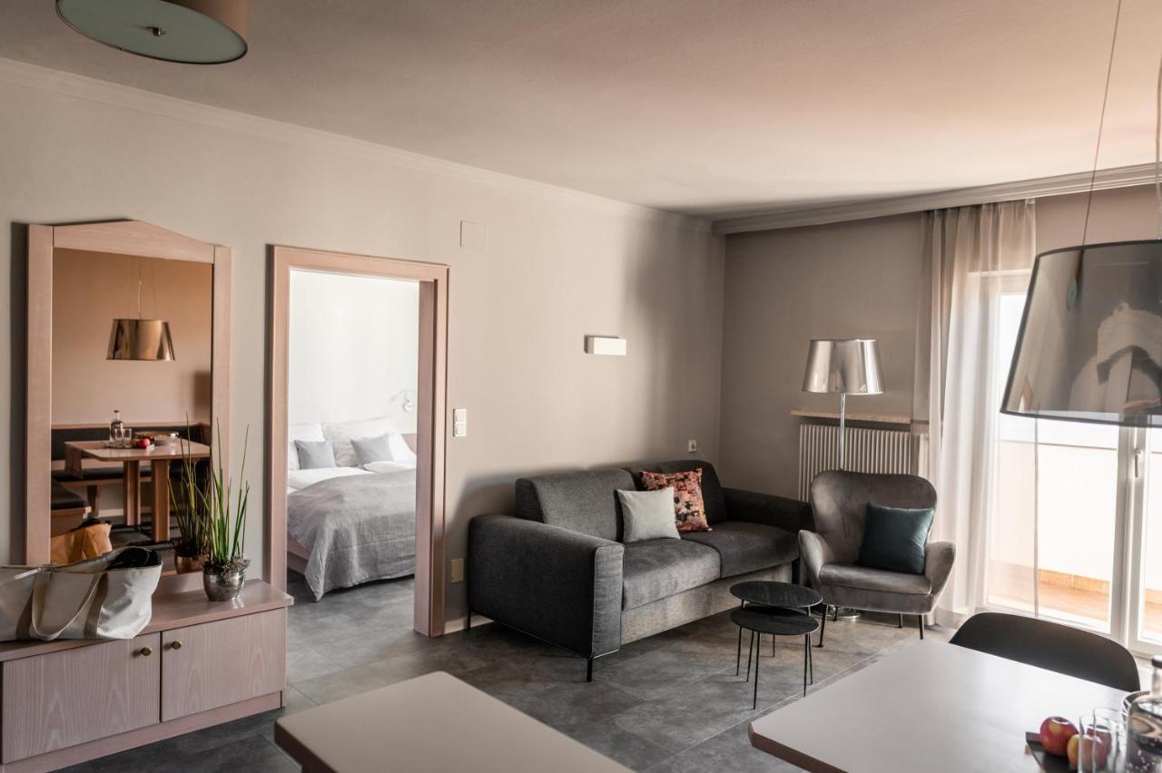 Apartmenthotel Ritterhof Suites & Breakfast Schenna Extérieur photo