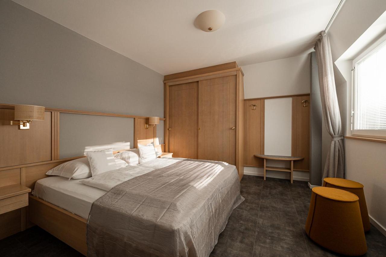 Apartmenthotel Ritterhof Suites & Breakfast Schenna Extérieur photo