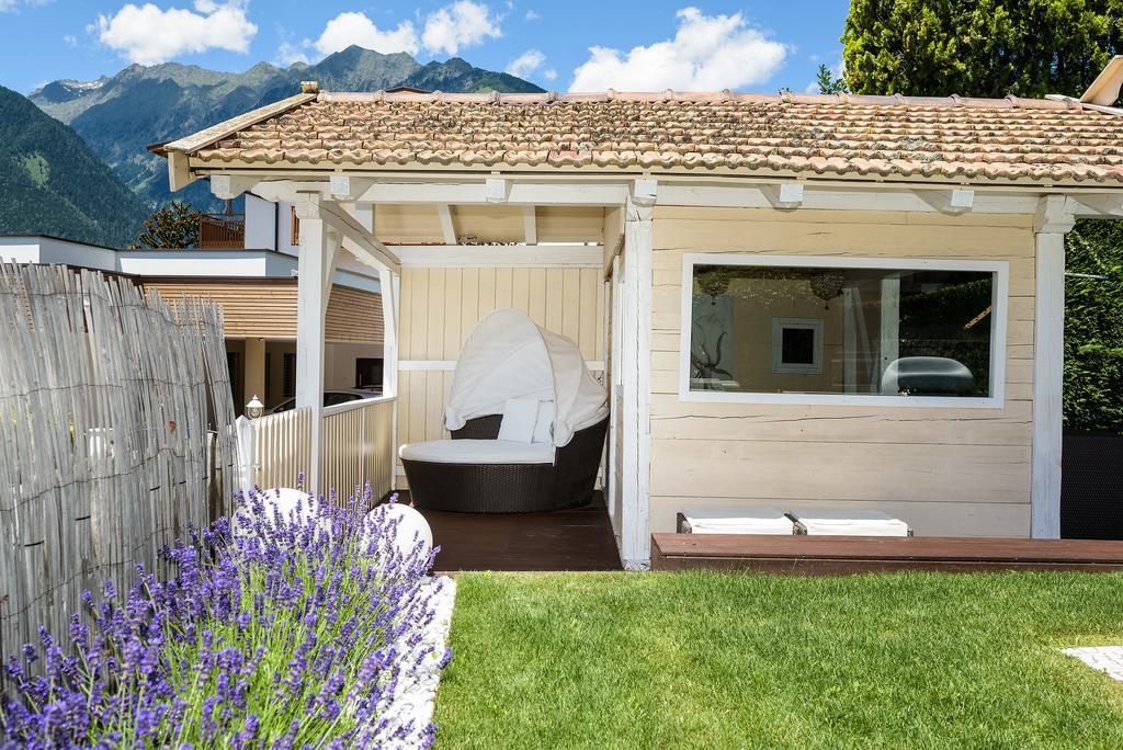 Apartmenthotel Ritterhof Suites & Breakfast Schenna Chambre photo